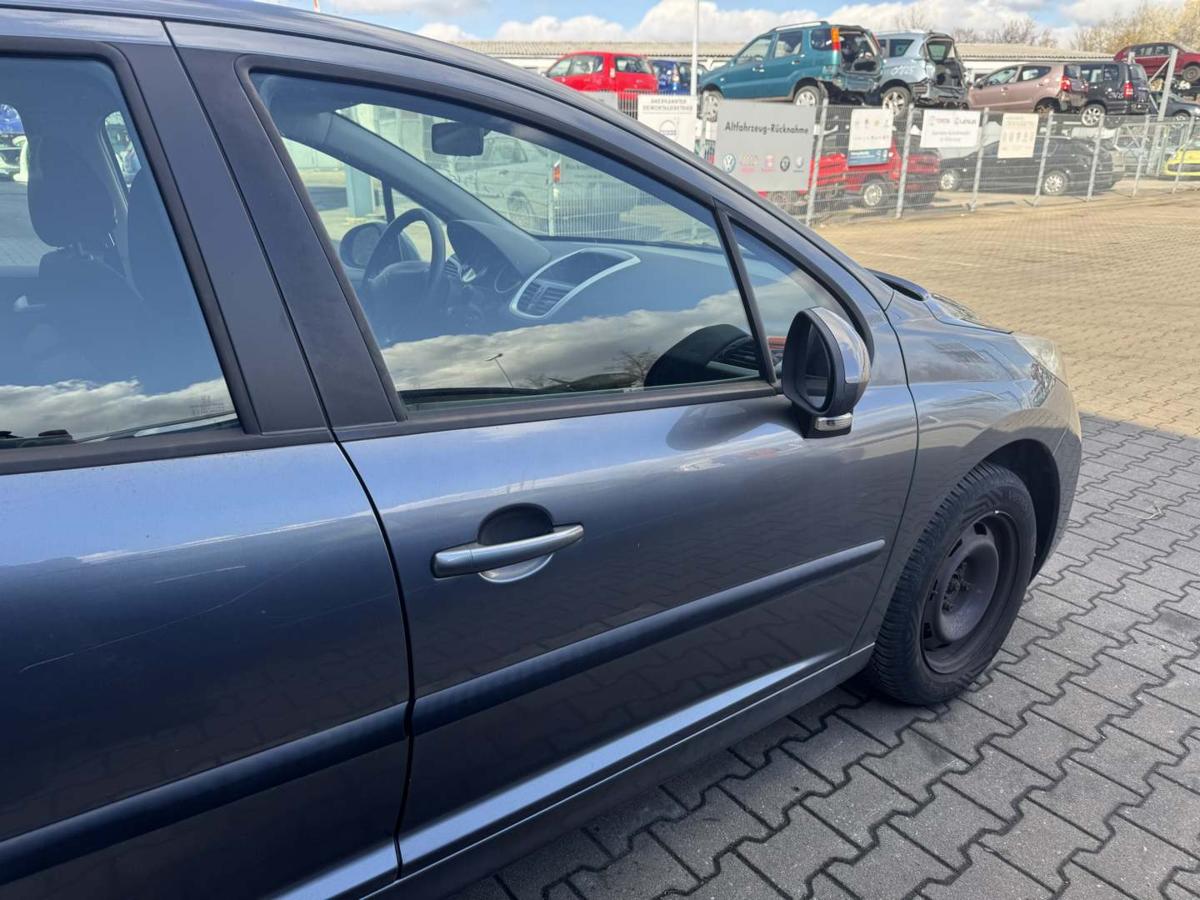 Peugeot 207 original T&uuml;r vorn rechts KTH Thorium Grau 5-T&uuml;rer Rohbau Bj.2010